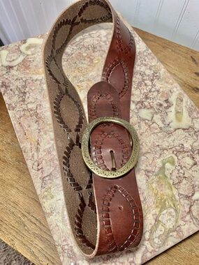 Vintage Lucky Brand Embroidered Brass Buckle - Men’s Leather Belt Brown - Medium